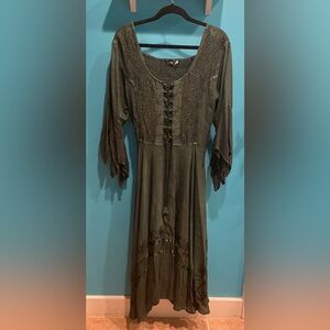 Lapogee World Over women’s dress